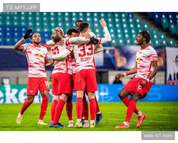 深度报道:RB莱比锡青训学院2026届毕业生三人进入一线队大名单